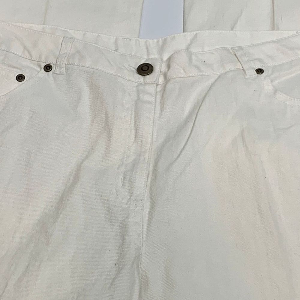 Ruby Rd. Classic Flat Front White Denim Jean - Picture 2 of 7
